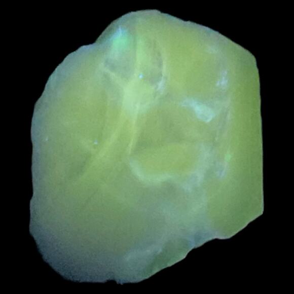 Vintage Other - Milk Glass Opalescent Pink Tip Art Glass Cullet Glowing Manganese Slag #5GL101